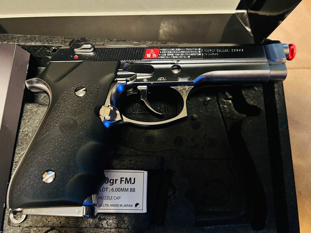 N*2様 M92F クロームステンレス ガスガン