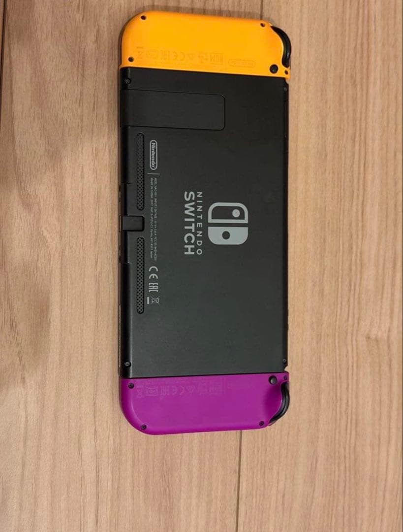 Nintendo Switch ネオンカラー本体
