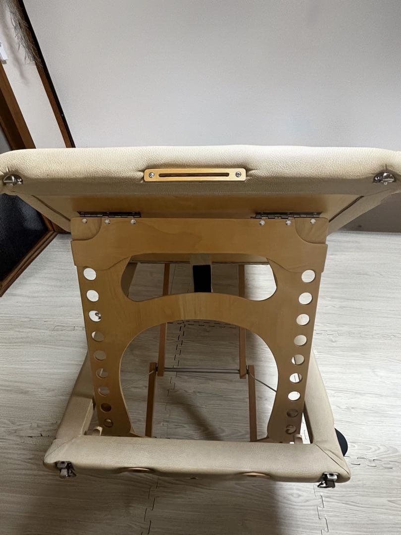 マッサージベッド 折りたたみ施術ベッド　マタニティアロマ　NOMADO ノマド社