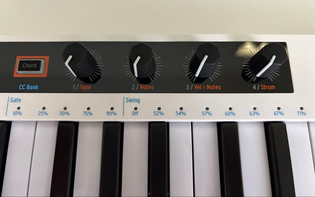 ARTURIA ( アートリア ) KEYSTEP 37 MIDIキーボード