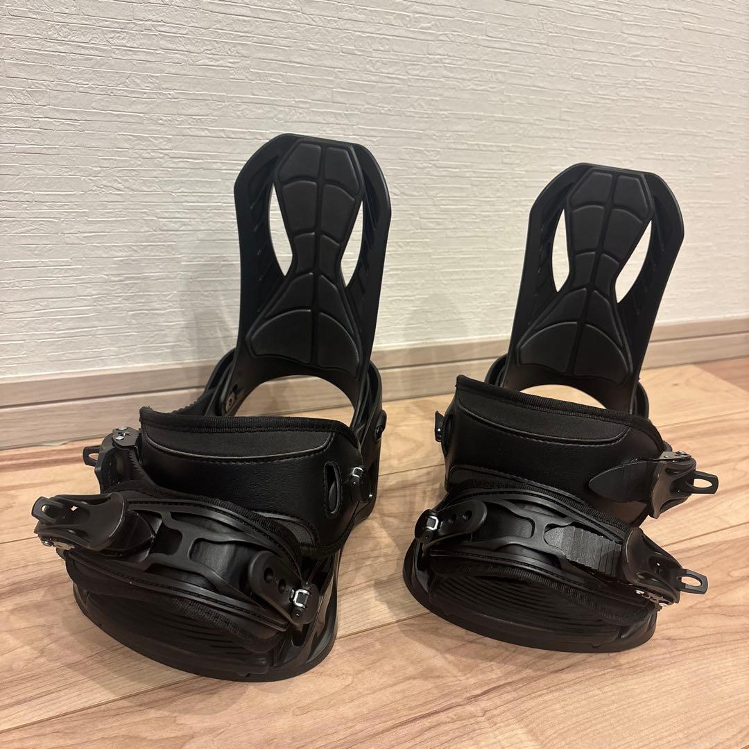 ブラック スノーボード ビンディング
