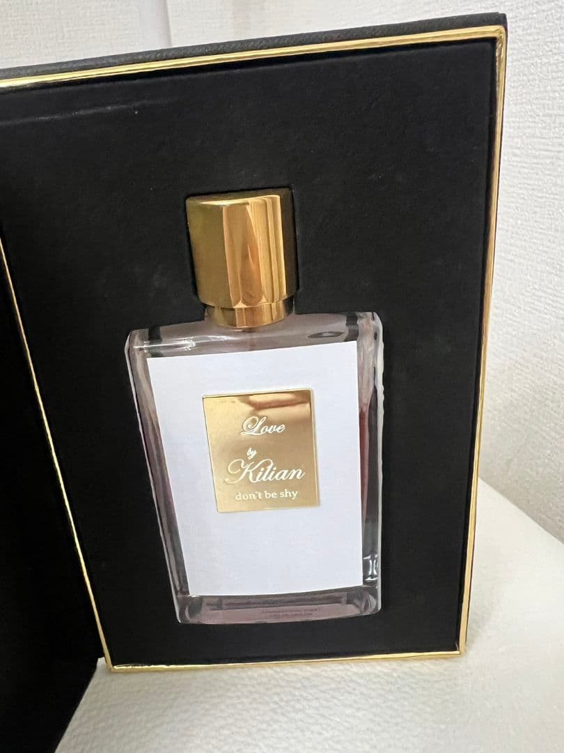 Love by Kilian don't be shy 香水