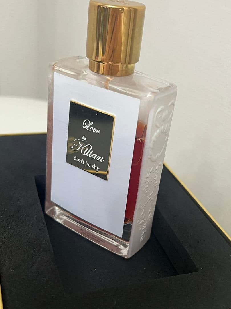 Love by Kilian don't be shy 香水