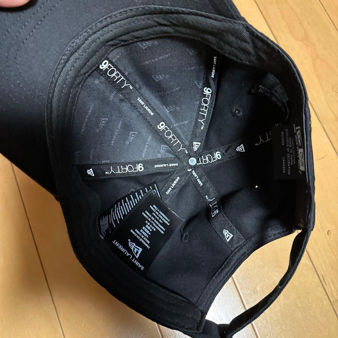 YSL ブラック ベースボールキャップ 9FORTY