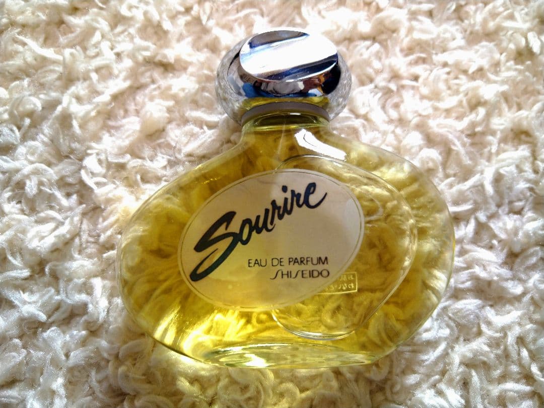 資生堂 SOURIRE スーリール オードパルファム