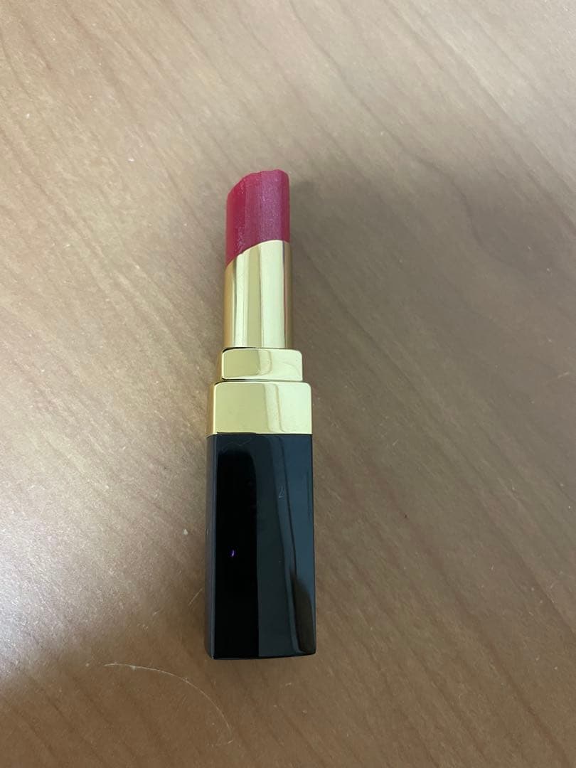 CHANEL シャネル　ルージュココシャイン62