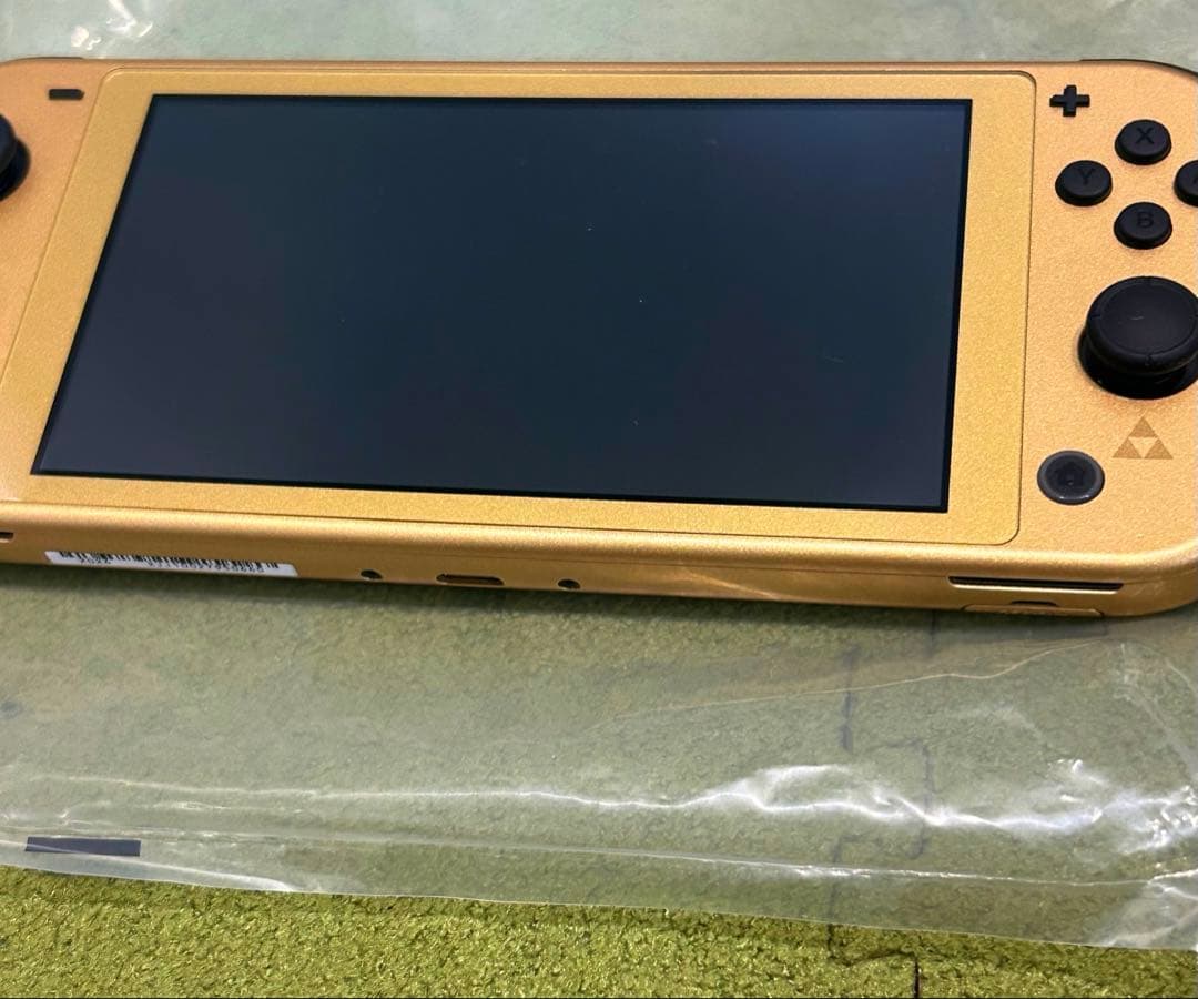 未使用品Nintendo Switch Lite ハイラルエディション