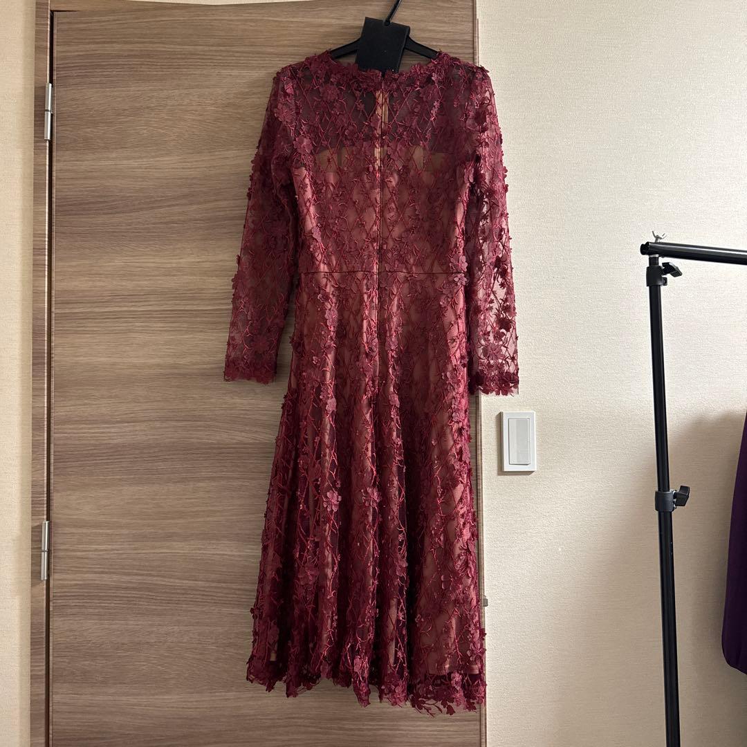バーガンディ色 花柄レース 長袖ワンピース