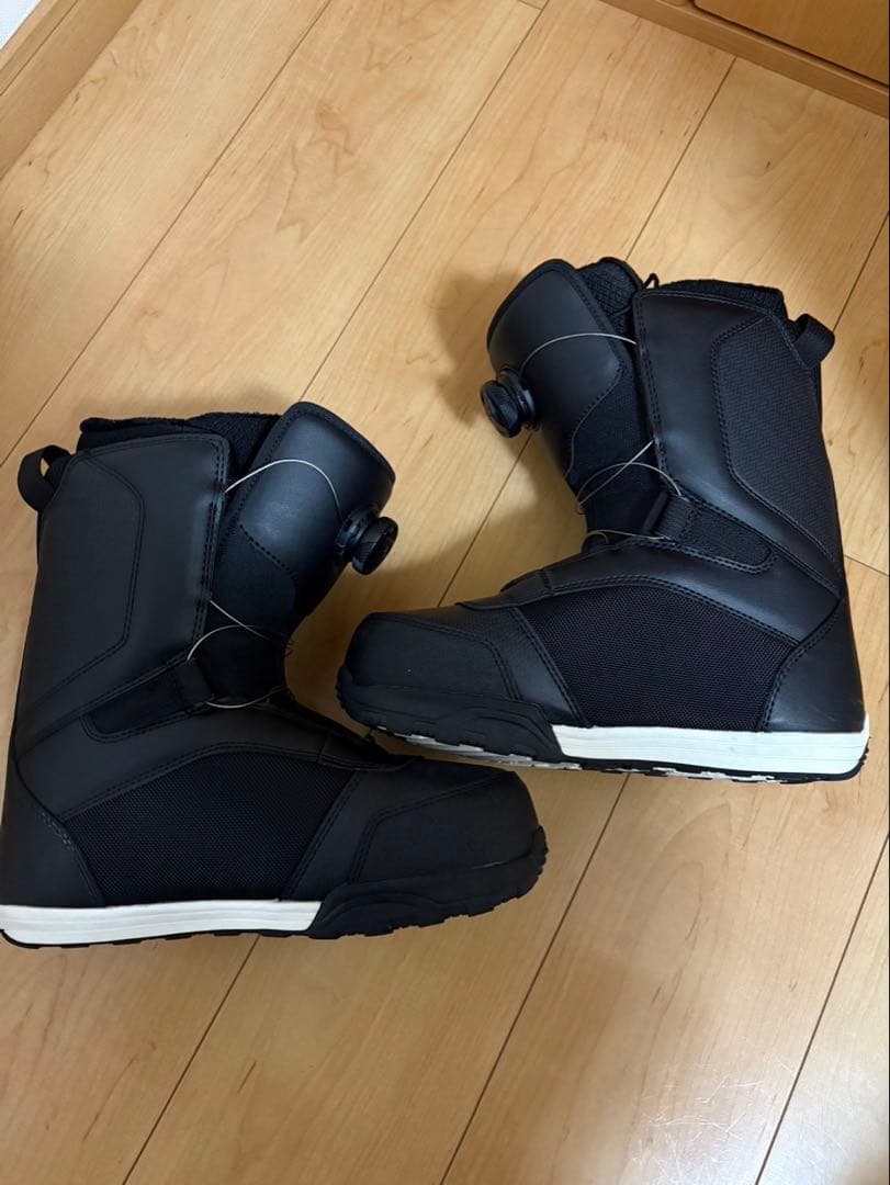 今シーズン購入 LASTARS24.5スノボーブーツ