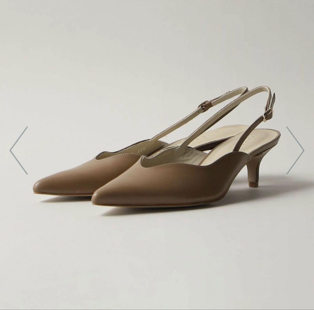 【超美品】ODETTE E ODILE ウェーブラインバックベルト パンプス