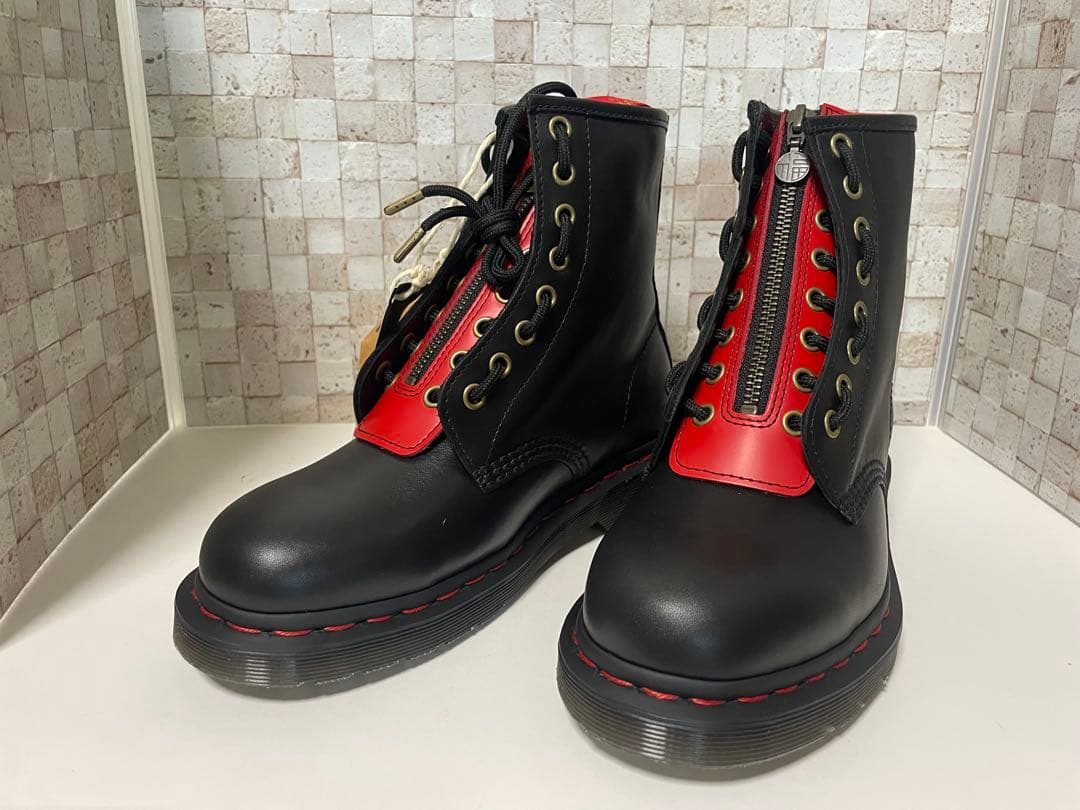 ドクターマーチン 卯年 兎 8ホールブーツ UK4