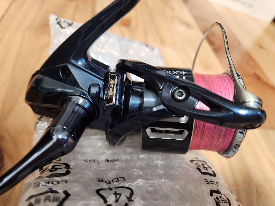リール SHIMANO TWIN POWER XD 4000XG