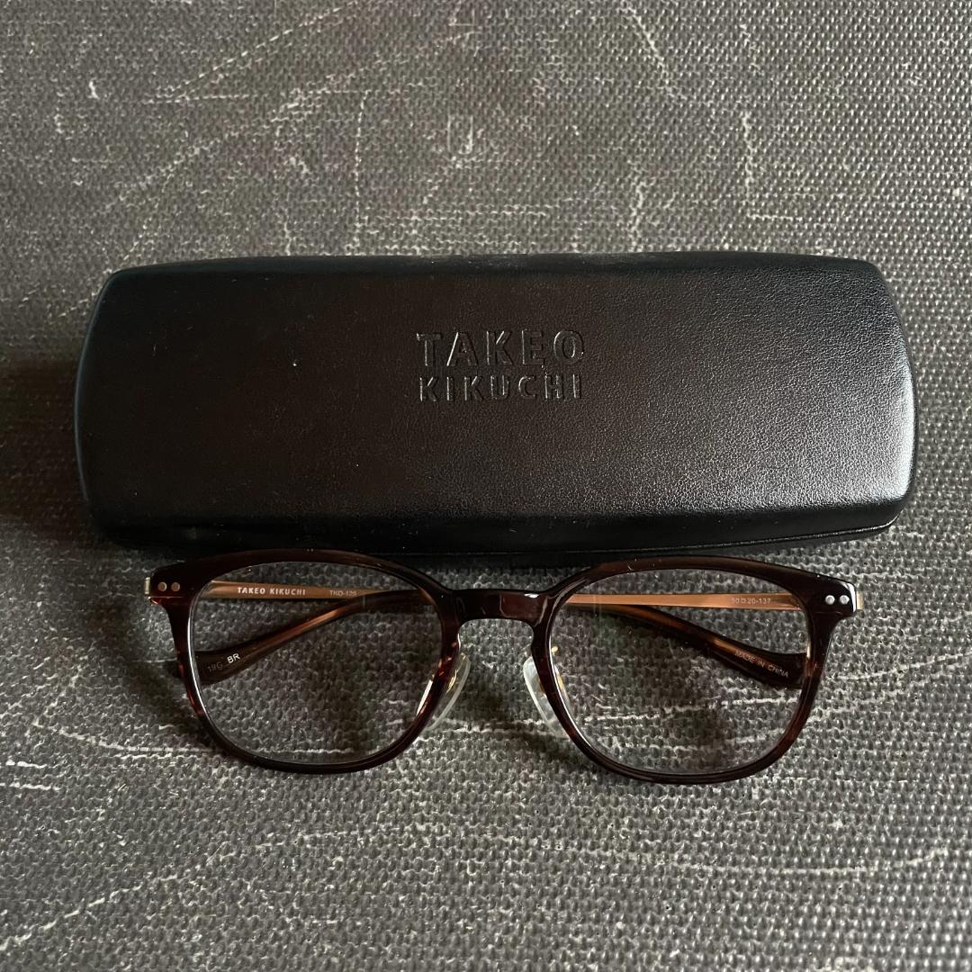 ★TAKEO KIKUCHI老眼鏡＋2.5 薄いグレーカラーレンズ美品!!!