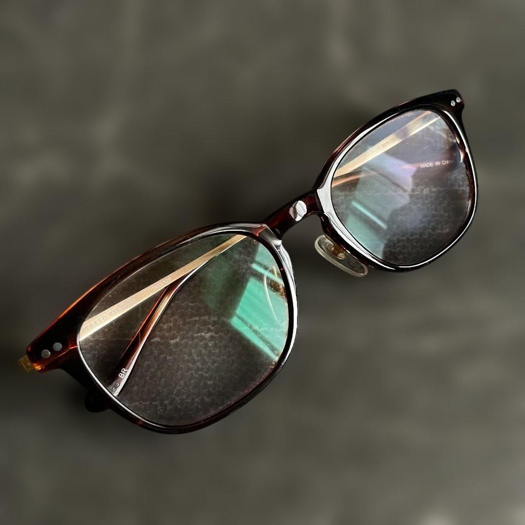 ★TAKEO KIKUCHI老眼鏡＋2.5 薄いグレーカラーレンズ美品!!!