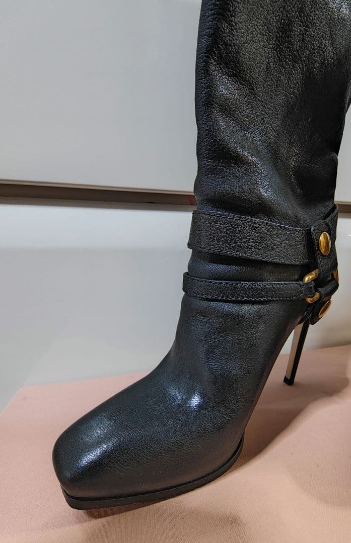 SALE★定価150,000円★MIU MIU★黒ブーツ★牛革