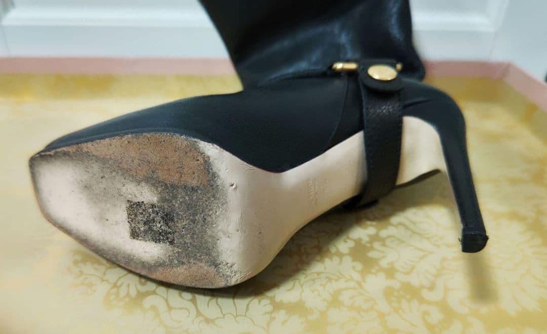 SALE★定価150,000円★MIU MIU★黒ブーツ★牛革