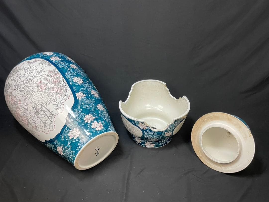 有田焼 特大 染付 牡丹孔雀図 花鳥絵 飾壷 光右衛門作 沈香壺 三段壷 置物