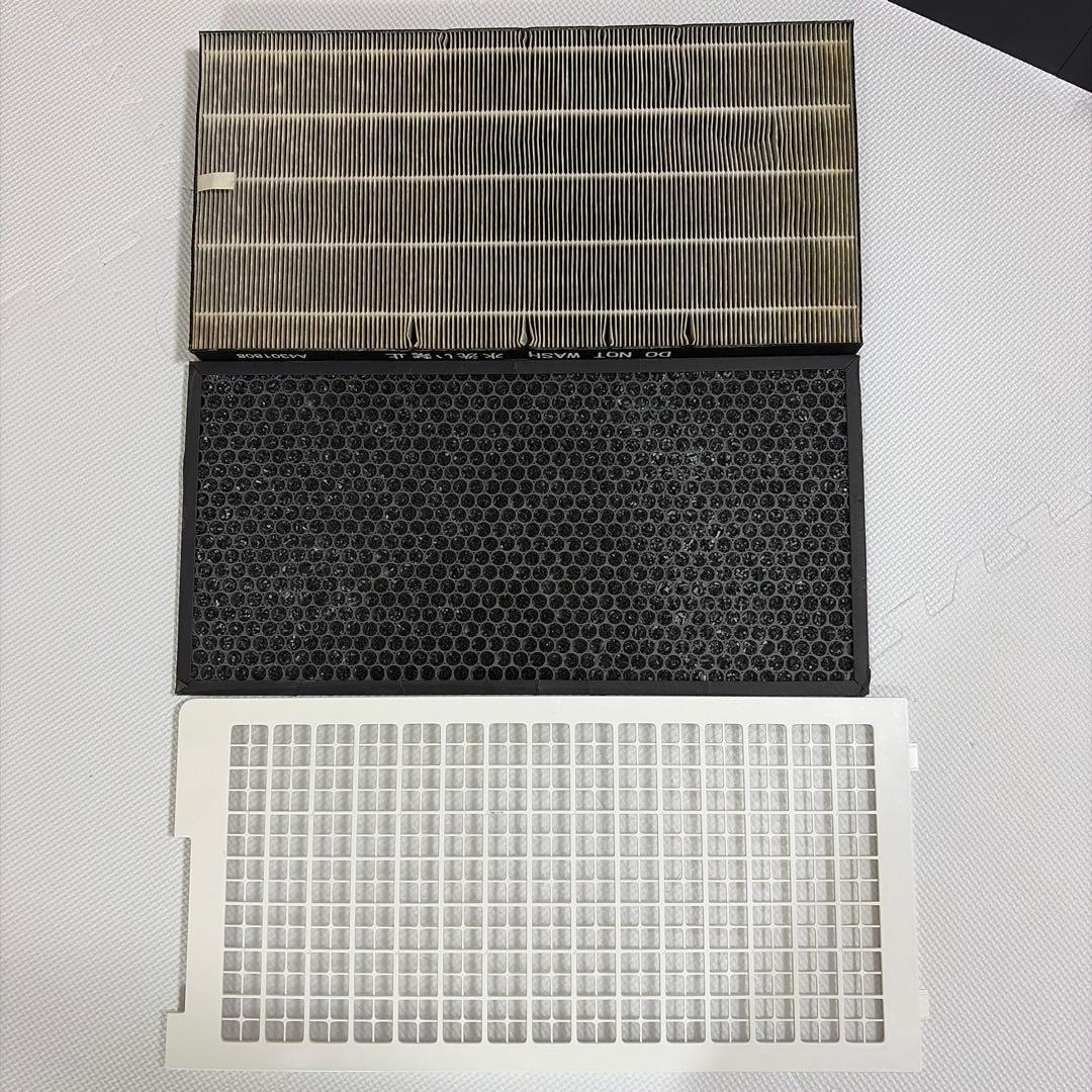 SHARP KC-HD70-W 除加湿空気清浄機　シャープ　プラズマクラスター