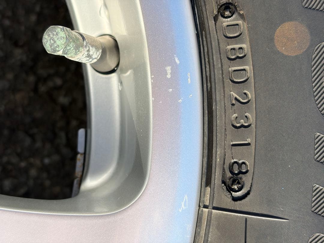 ブリヂストン ブリザック DM-V2 16インチ アルミホイールセット