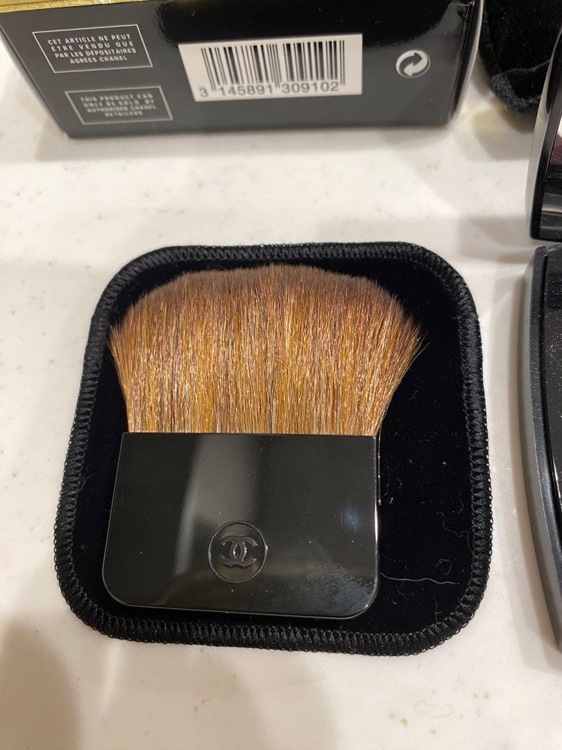 シャネル プードゥル ルミエール グラッセ