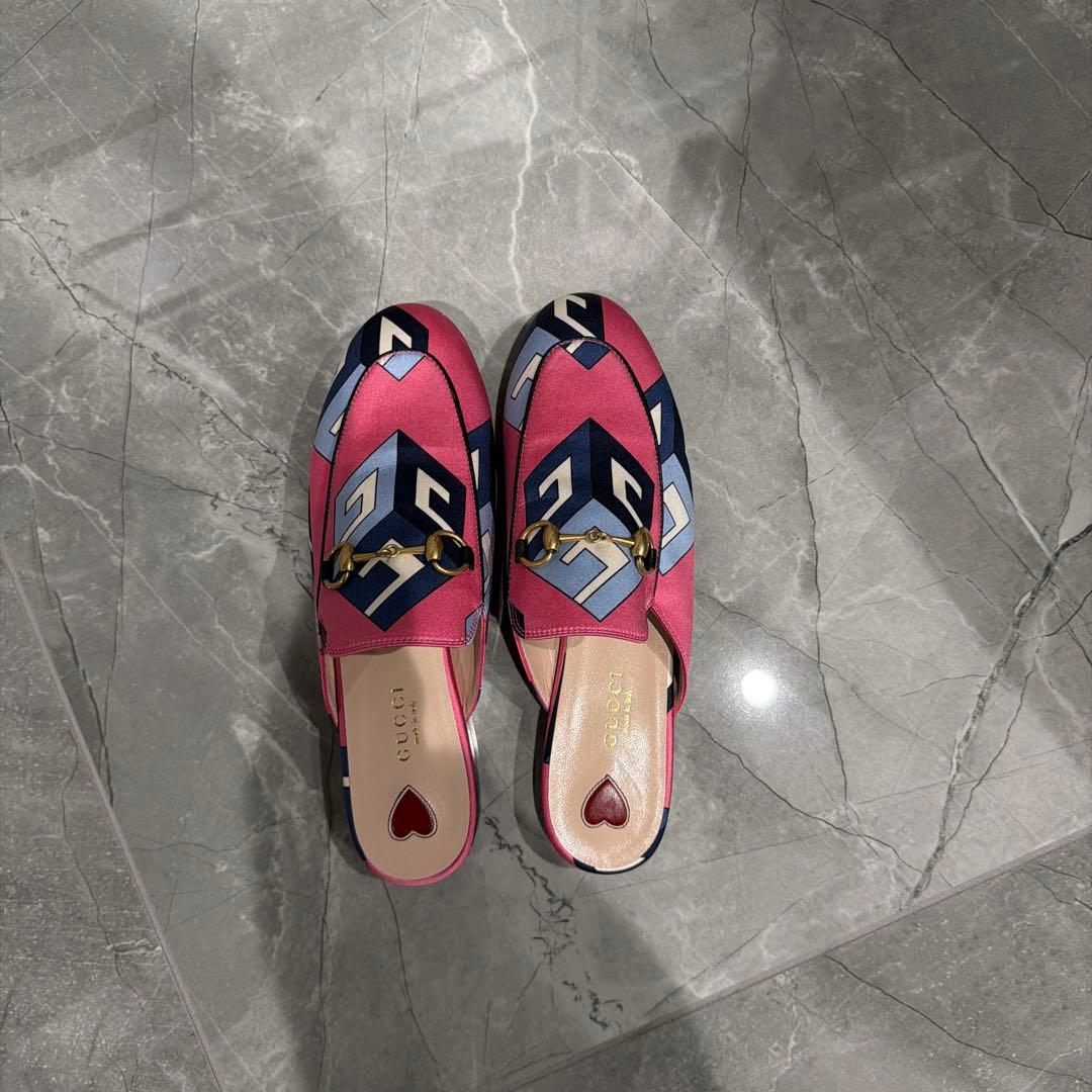 Gucci 幾何学模様 ミュール 36