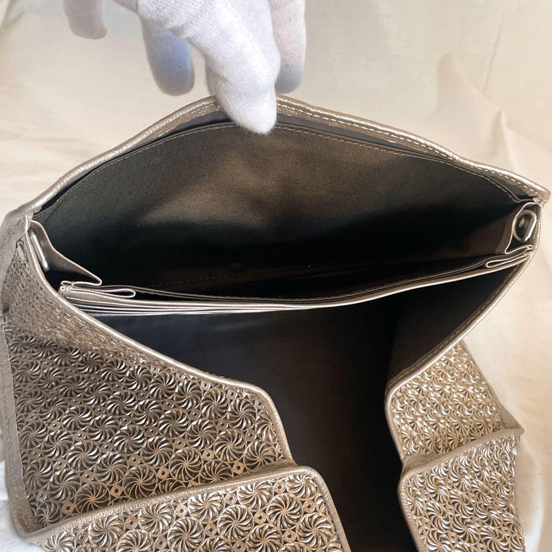 未使用品✨　ヒロコハヤシ　ジラソーレ　チェーン付き長財布　クラッチバッグにも