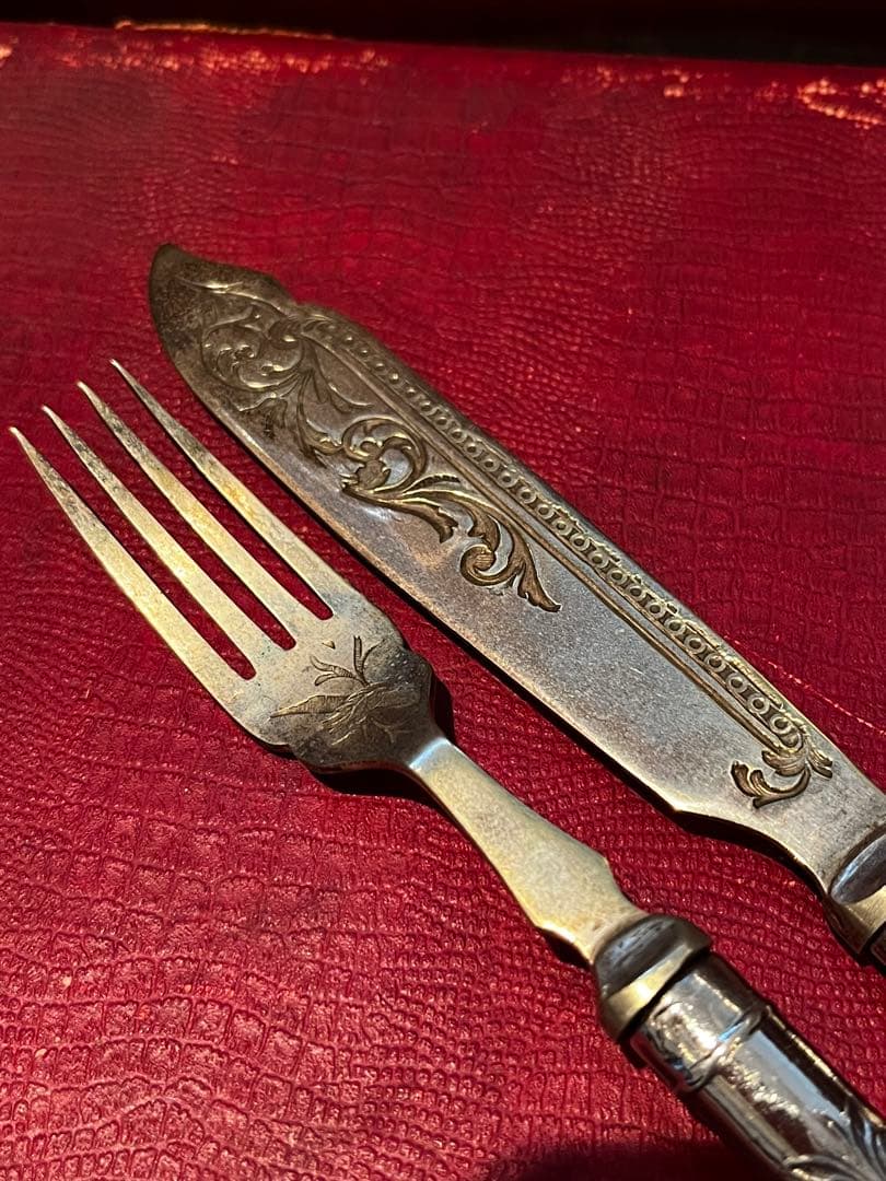 英国製　イギリス銀器　シルバープレート　フィッシュ　ナイフ　フォーク　カトラリー