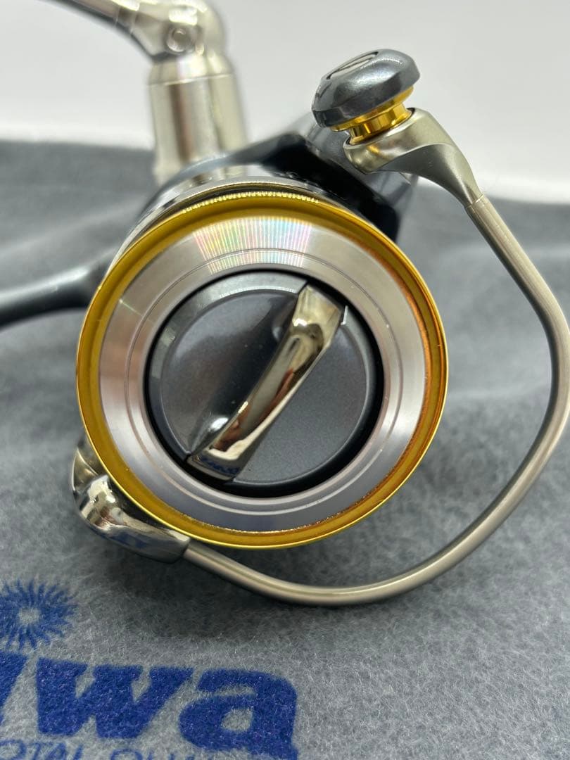 ダイワ　セルテート　フィネスカスタム　２００４ スピニングリール　使用回数少