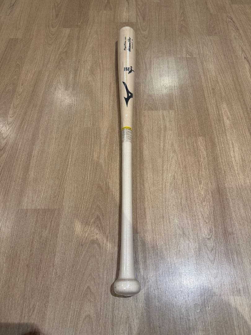 ミズノプロ硬式木製バットTNモデル84cm890 g平均新品未使用