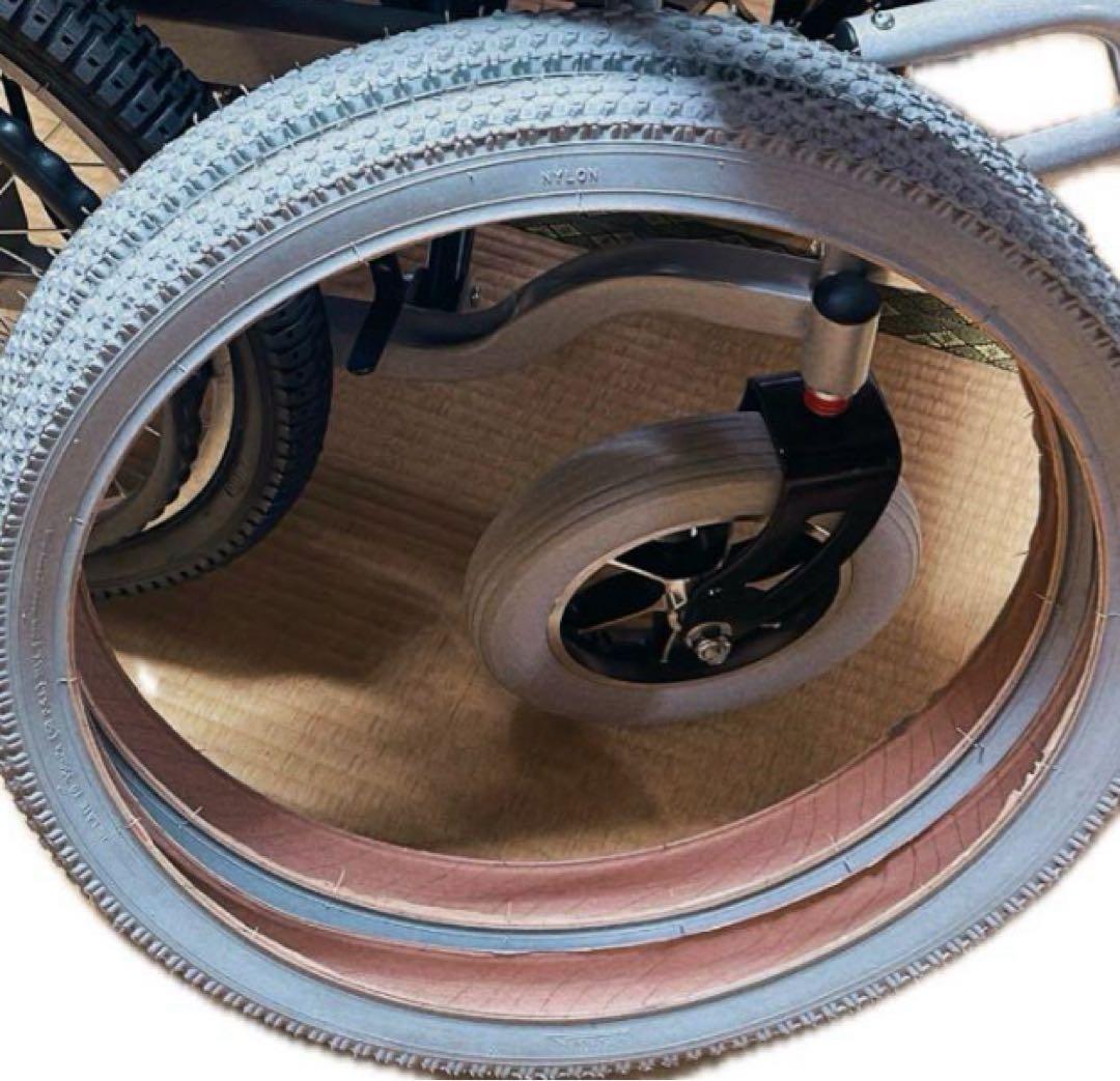 未使用　電動車椅子　スペアタイヤ付き