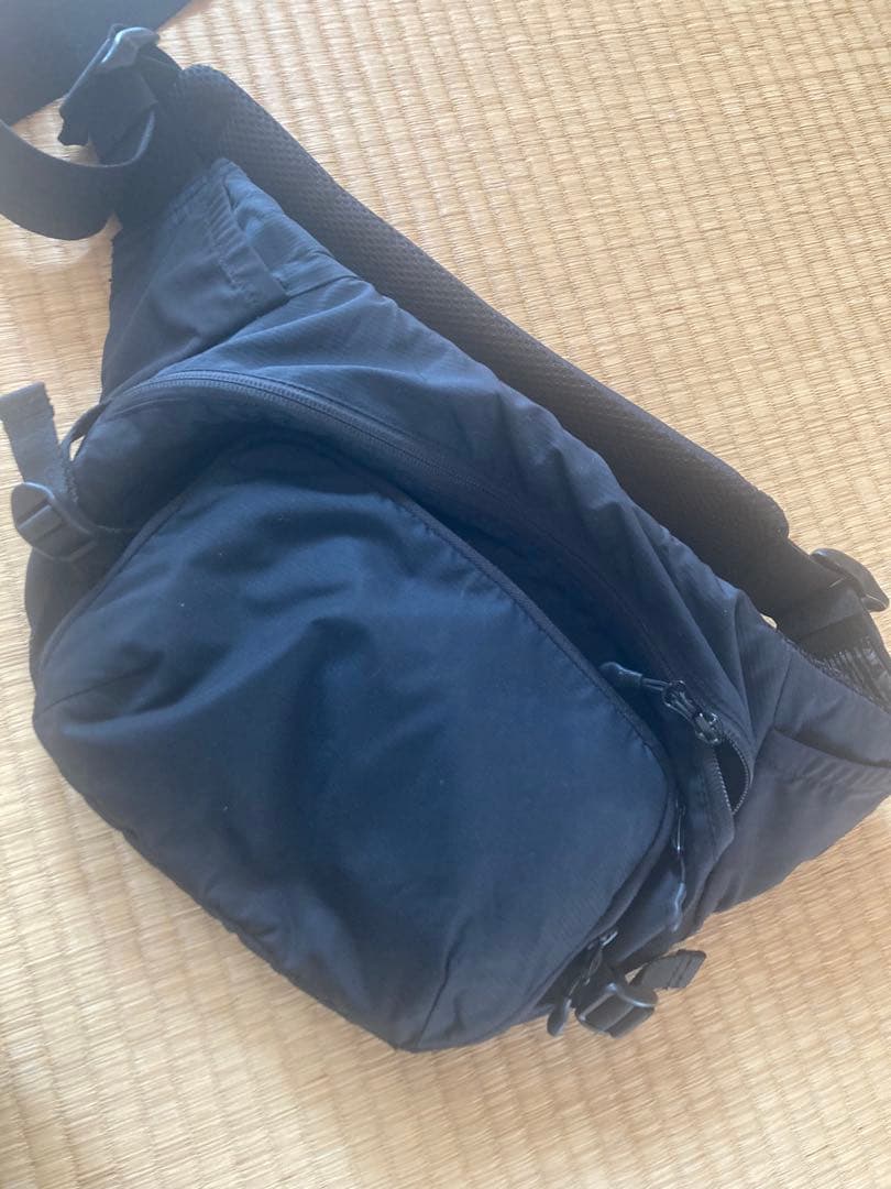 POLBAN MORE ショルダーバッグ