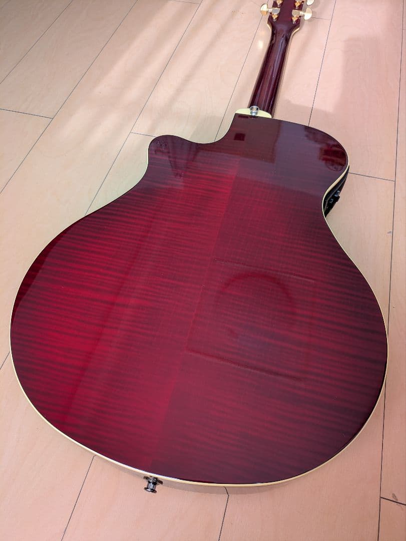 YAMAHA　APX-1000CRB ギター エレアコ　SKBハードケース付き