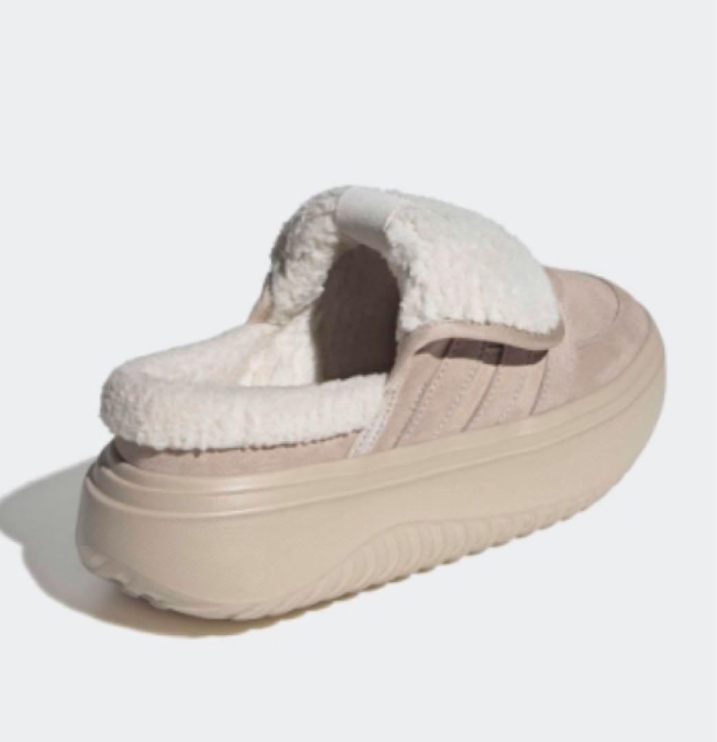 ★24.5★ 新品 adidas グランドコートミュール　ボア　ベージュ