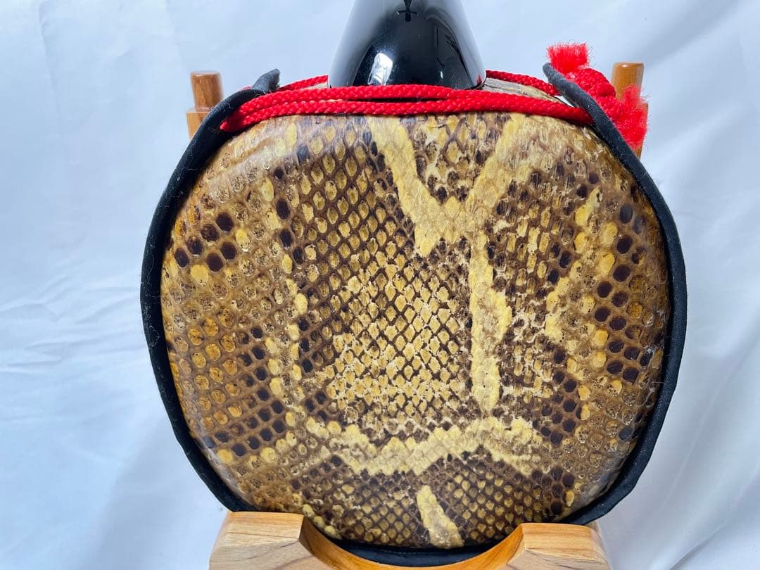 沖縄三線 強化張り・蛇皮二重張り