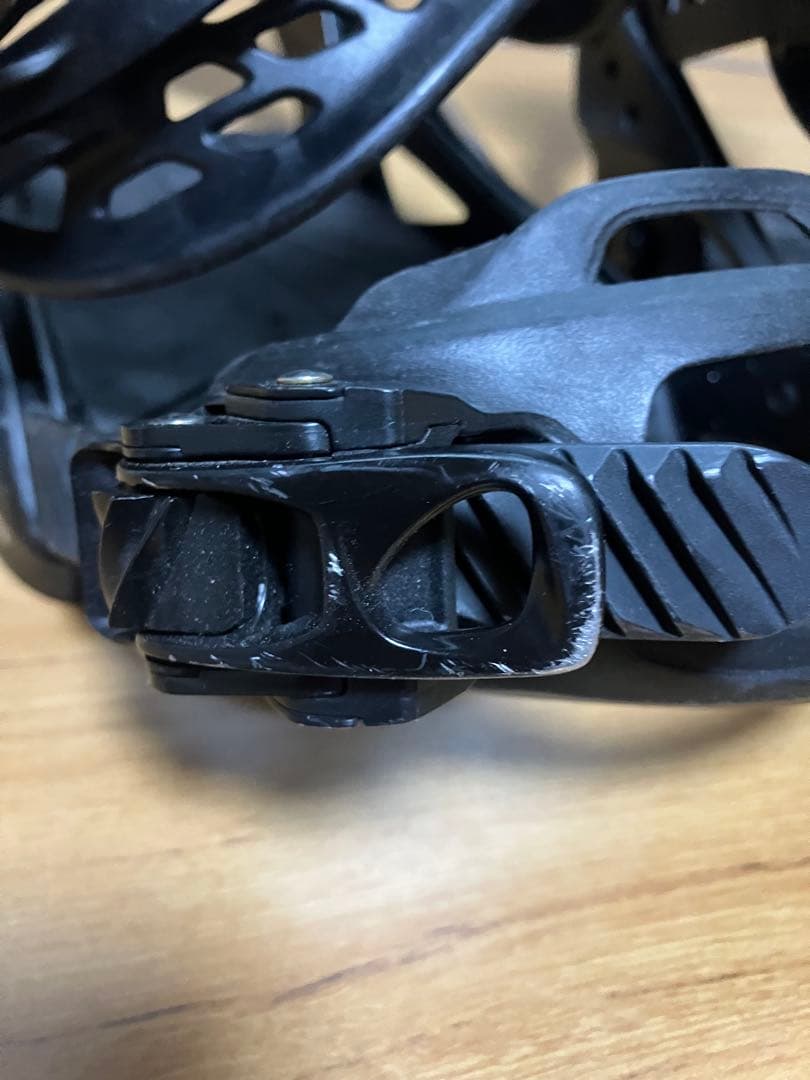 Burton エスカペイド Re:Flex バインディング Mサイズ　黒