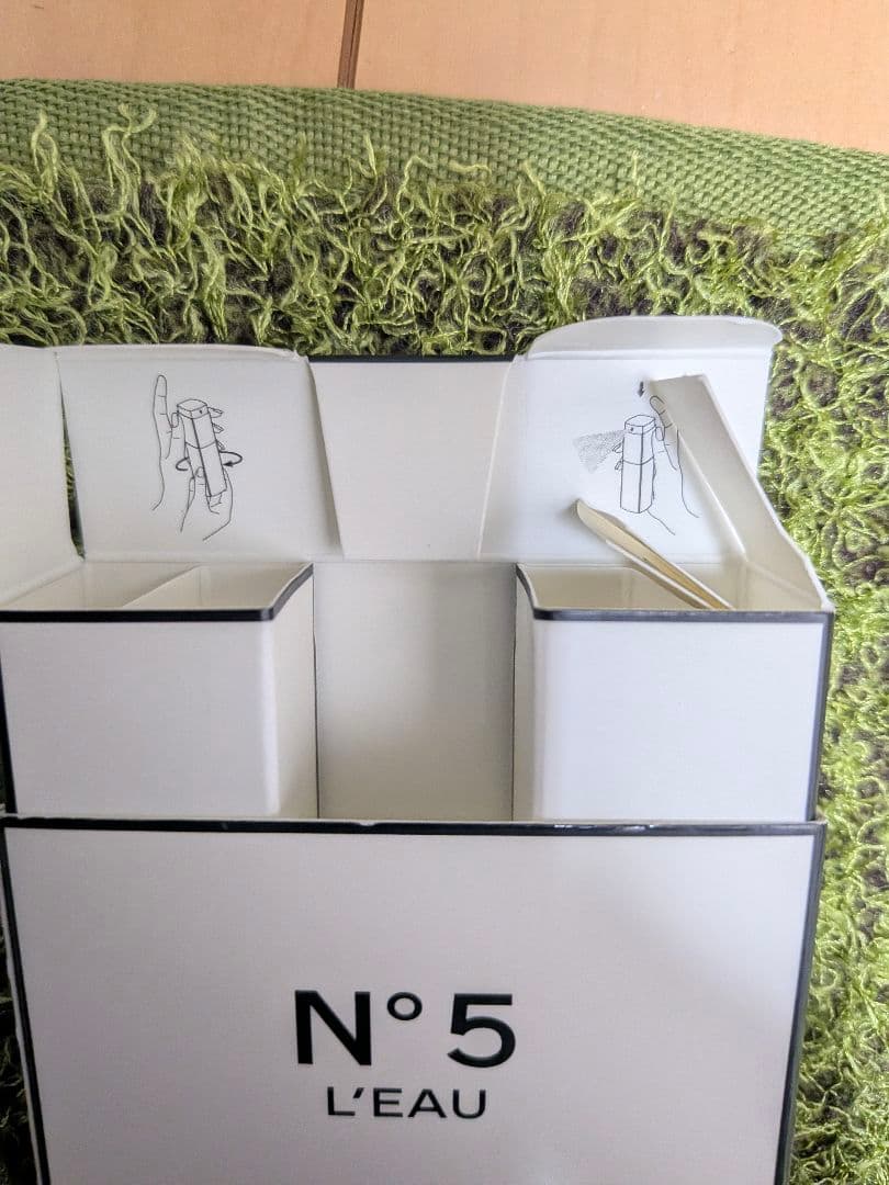 CHANEL N°5 L’EAU ミニツイスト＆スプレイ7ml正規品 リフィル付