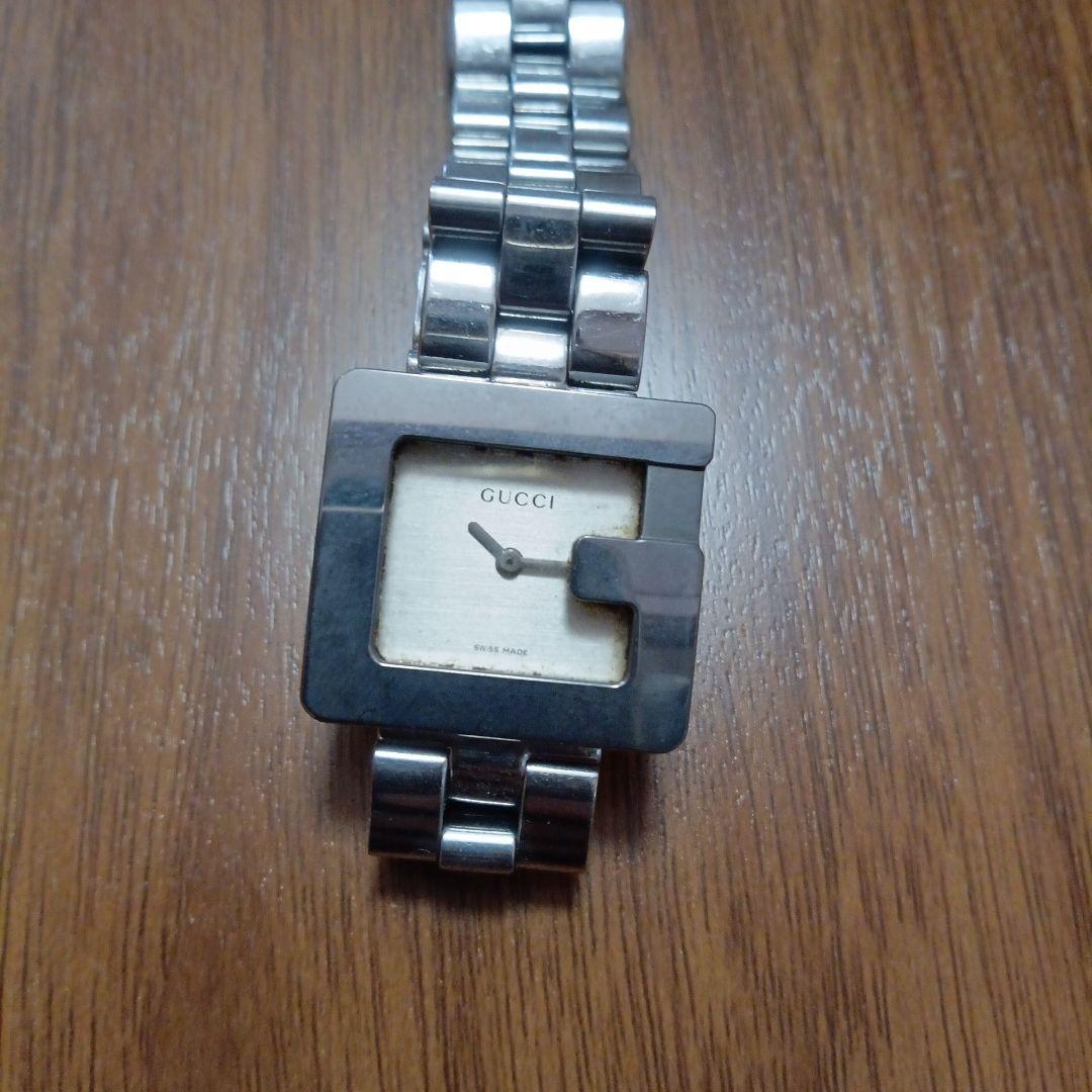 GUCCI ブレスレット型腕時計 シルバー　2本組