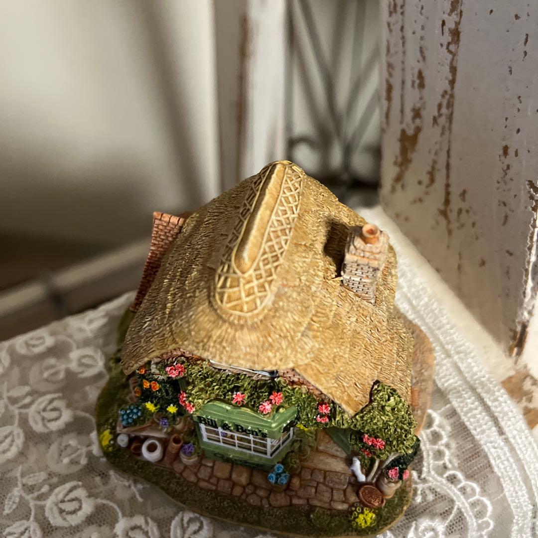 リリパットレーン　BILL AND BEN'S