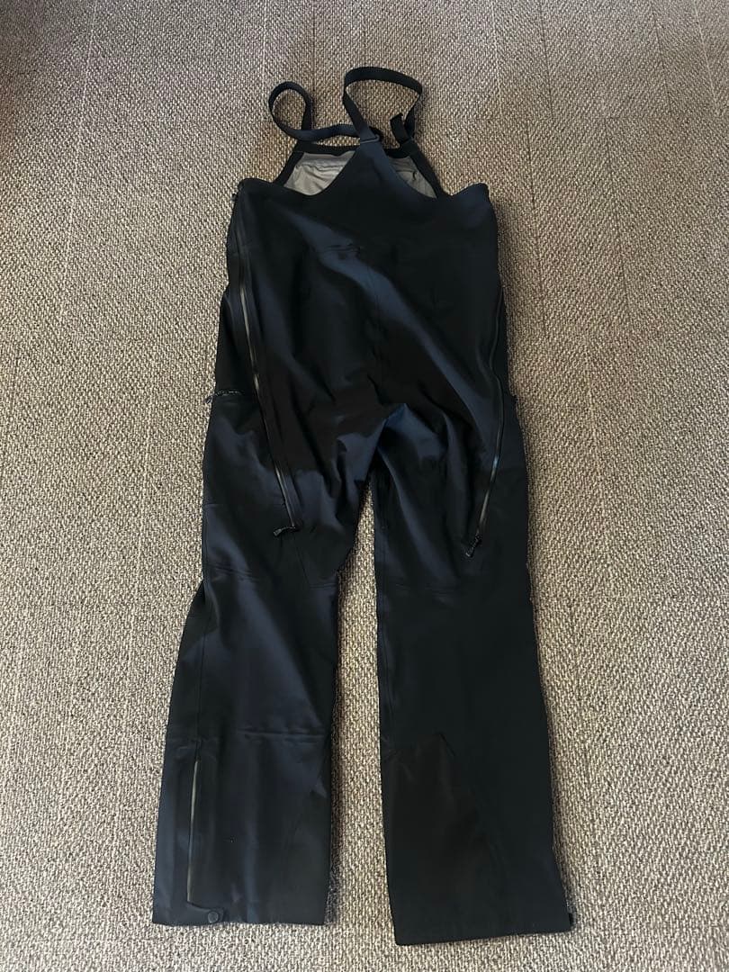 ミ*ー様 mont-bell モンベル パウダートラック ビブ XL