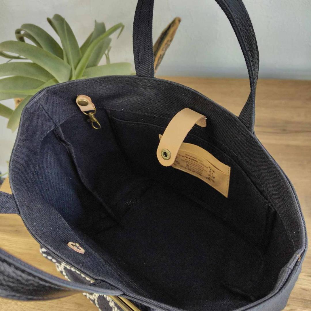 よじょーはん様 /2025タンバリンネイビー×白/がま口ポケット付きMSトート