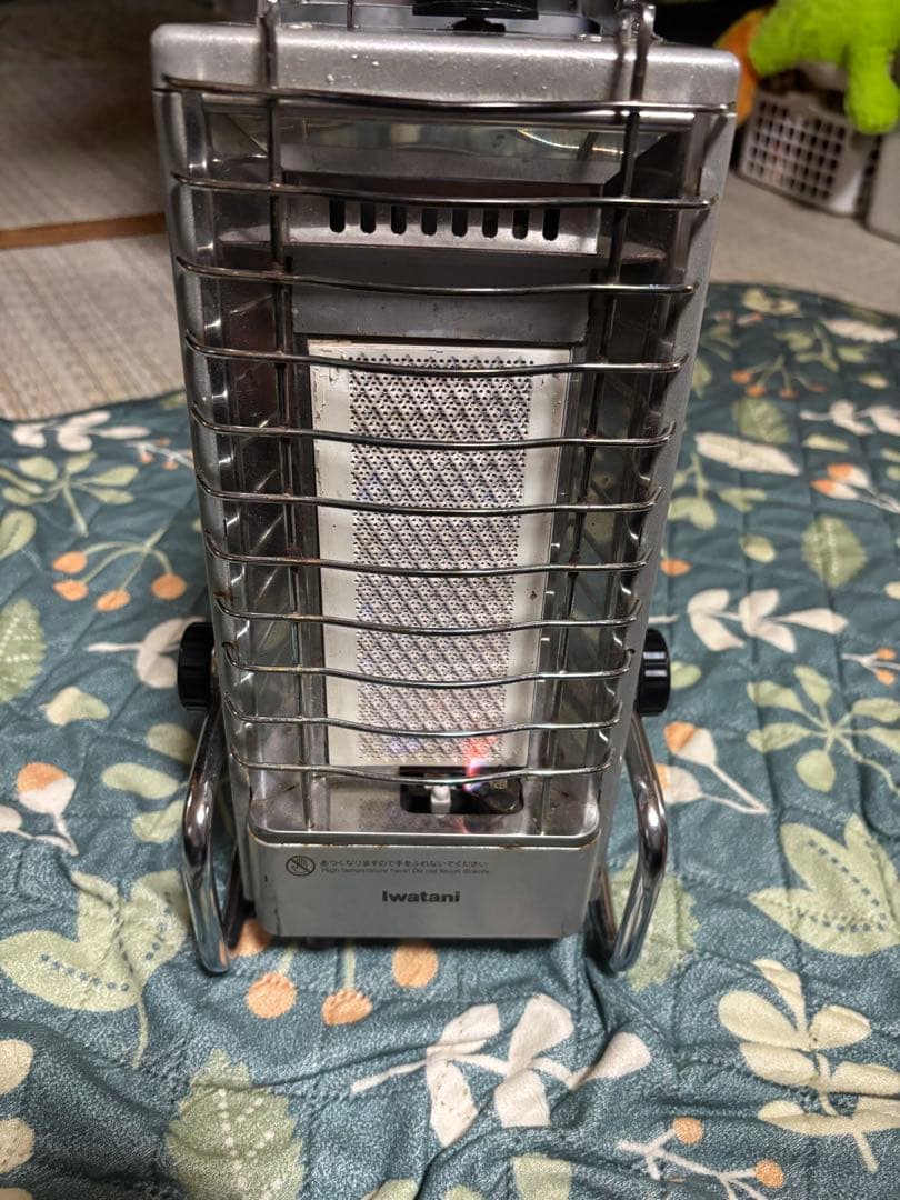 IwatanI CB-8 ガスファンヒーター、ガスストーブ