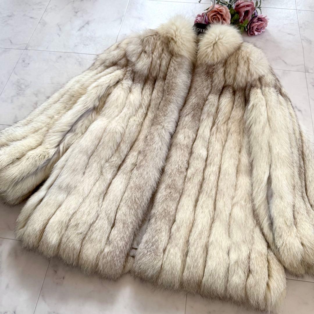 ボリューム◎ブルーフォックス ファーコート リアルファー 毛皮 毛並み◎