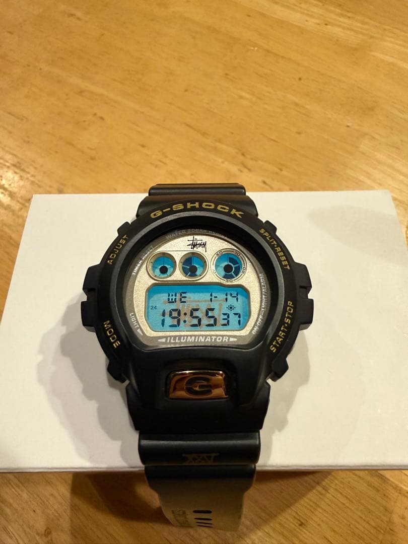 STUSSY×G-SHOCK 25周年モデル