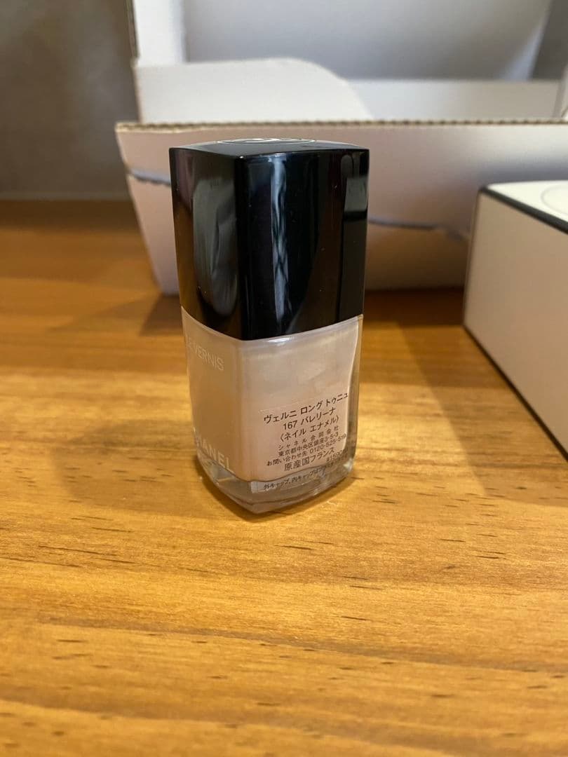 CHANEL N°5 L'EAU ロー　ネイル　バレリーナ　香水