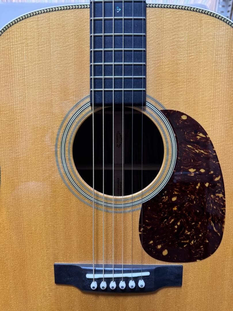 【値下げ】Martin HD-28 standard【美品・鳴ります】