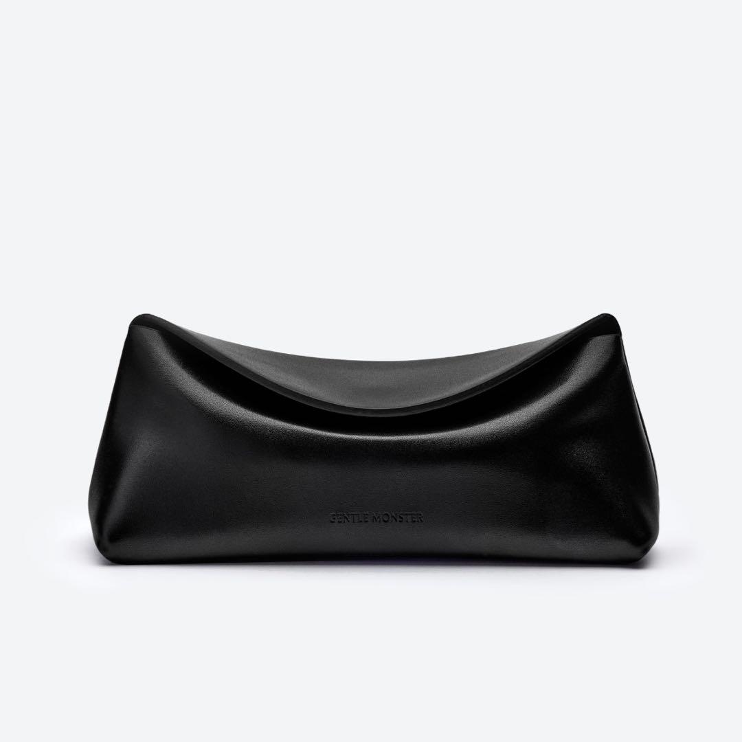 GENTLE MONSTER New Her 01 ブラックサングラス