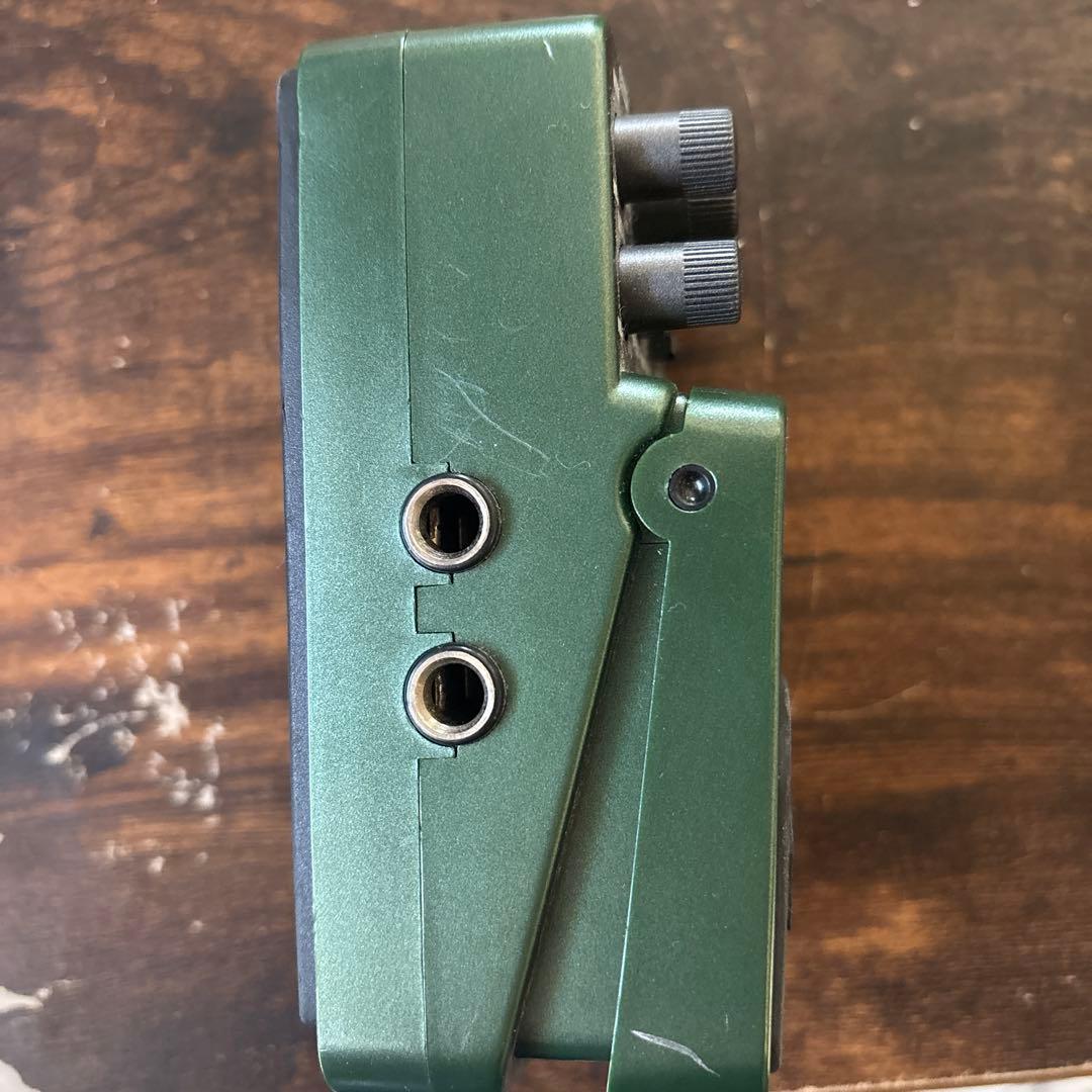 ギター BEHRINGER EM600 ECHO MACHINE