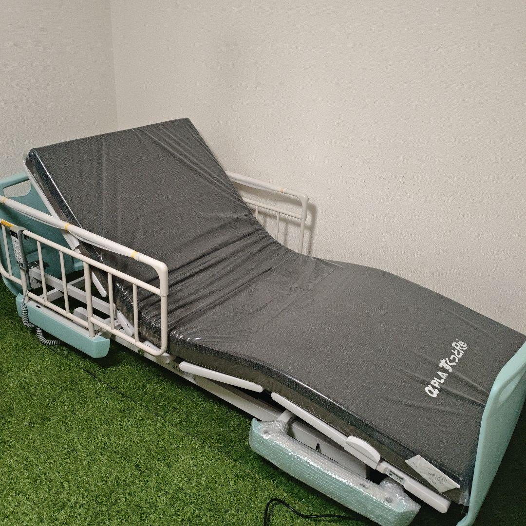 パラマウントベット　レント3モーター　　サイドレール　すくっとマット　3点セット