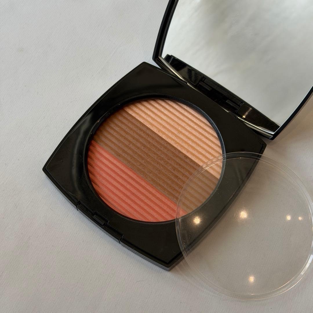 CHANEL レ ベージュ ヘルシー グロウ サンキスト パウダー