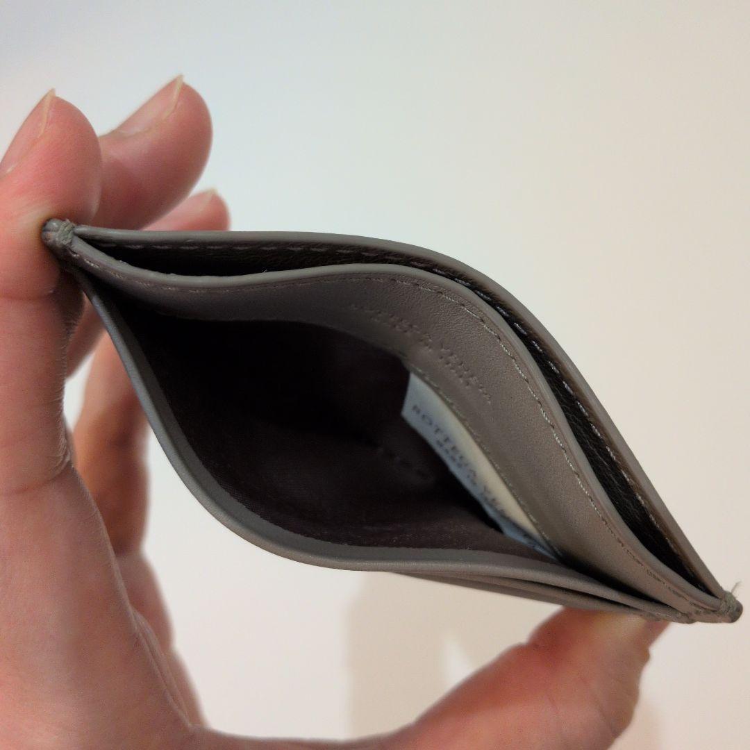 ボッテガヴェネタ イントレチャート カードケース グレージュ